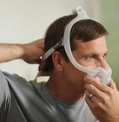 DreamWear Full Face CPAP Mask with Headgear